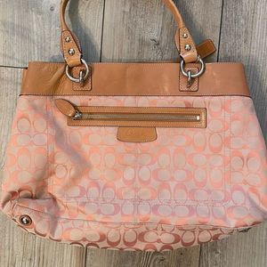 Coach Penelope Handbag Pale Pink